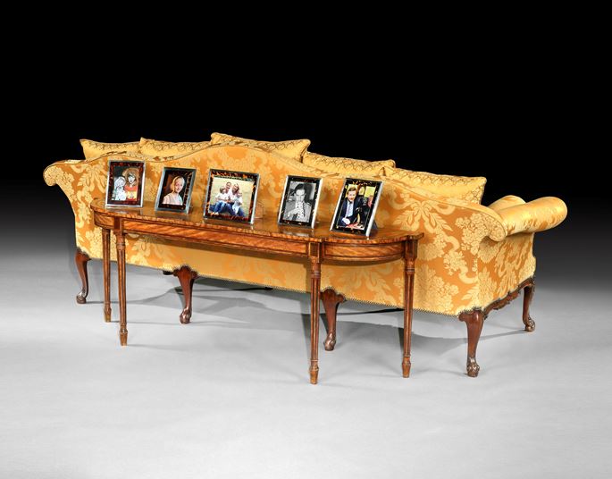 A George III satinwood and purpleheart side table | MasterArt